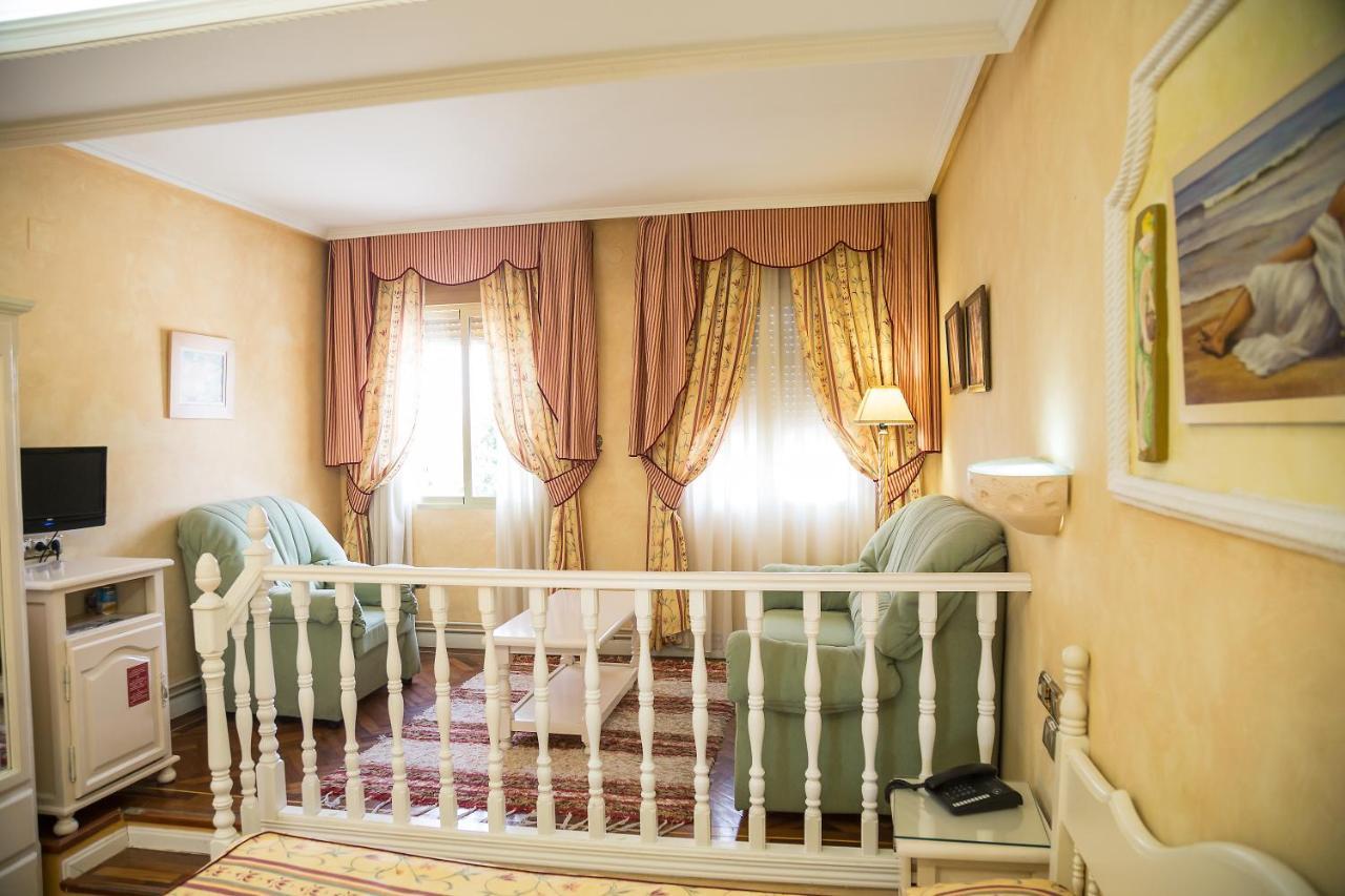 Los Arcos Dosbarrios Екстериор снимка